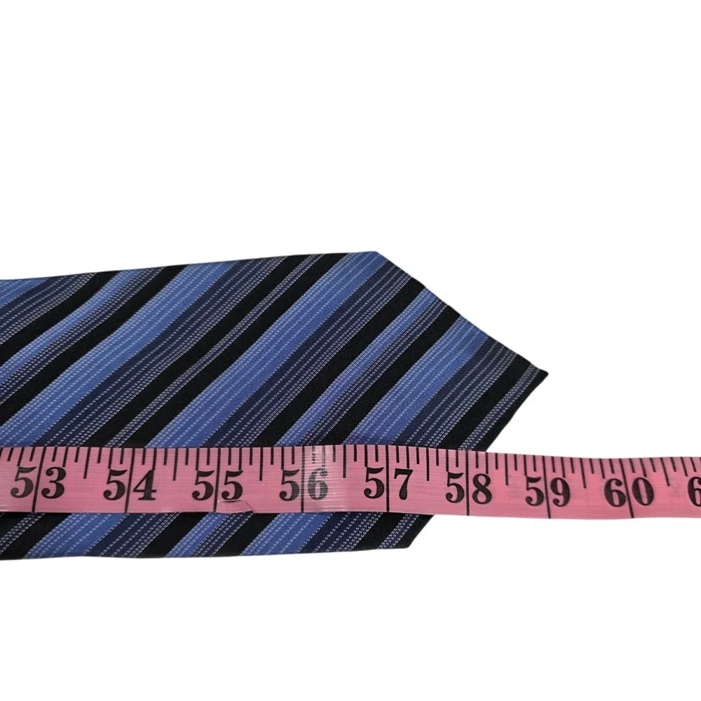 Joseph Feiss International Mens Necktie Blue Black Silk Striped Woven‎ Classic